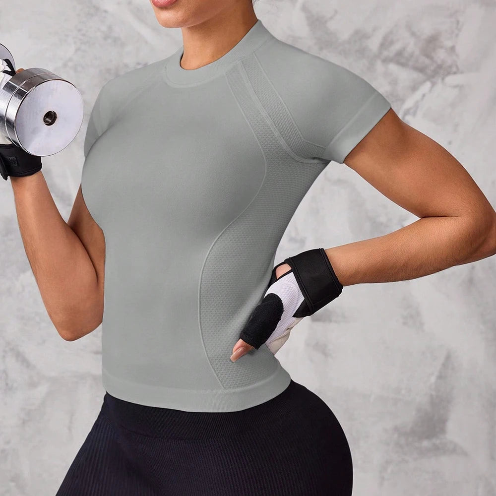 Women's short-sleeved sports top